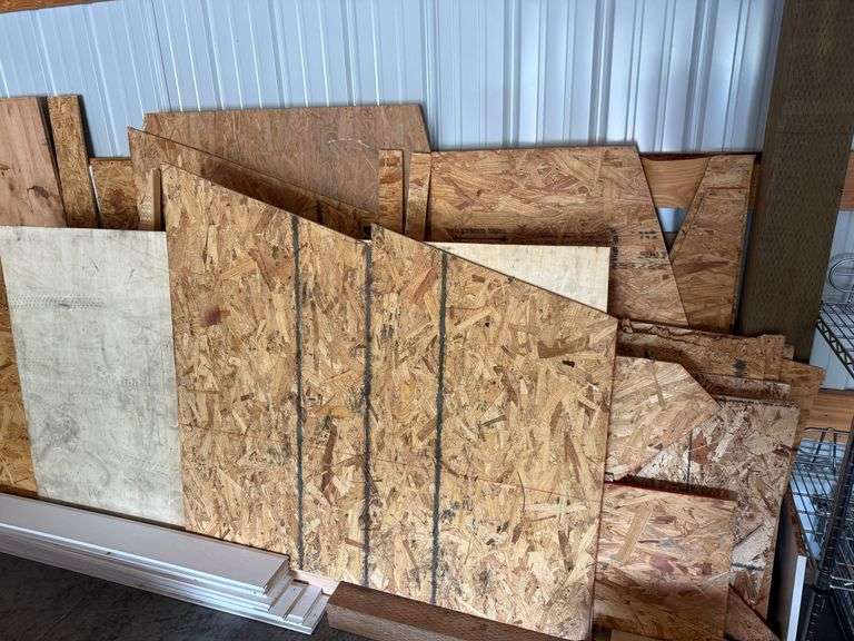 Various Cut Particle Board and Lattice
