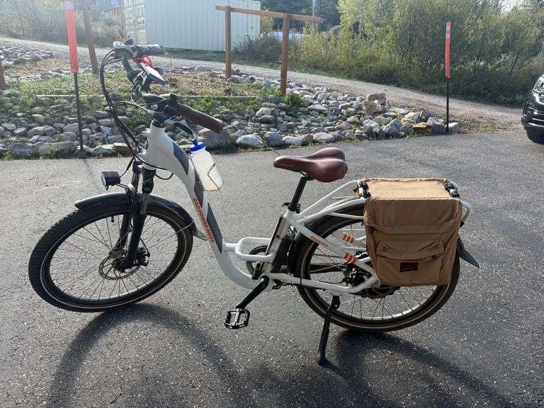 RadCity RadPower E-Bike, Battery and Key, Charger