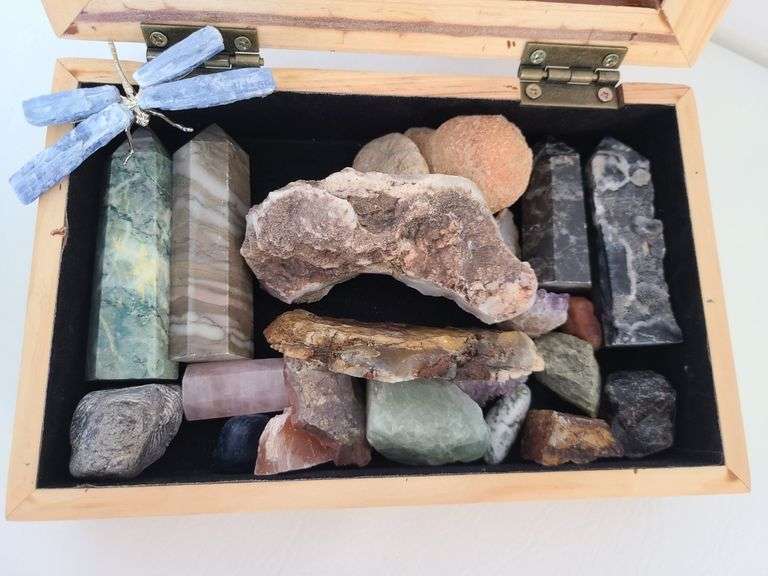 Jewelry Box with Contents (Rocks and Gems) - Prime Time Auctions, Inc.