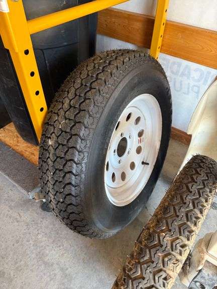 Trailer Tire: ST205/75D15