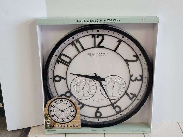 Sterling & Noble 26" Diameter Classic Outdoor Wall Clock