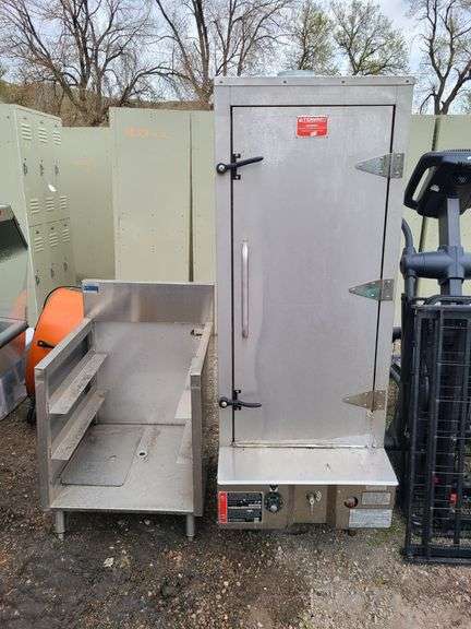 Commercial Rack, Town Smokehouse - Prime Time Auctions, Inc.