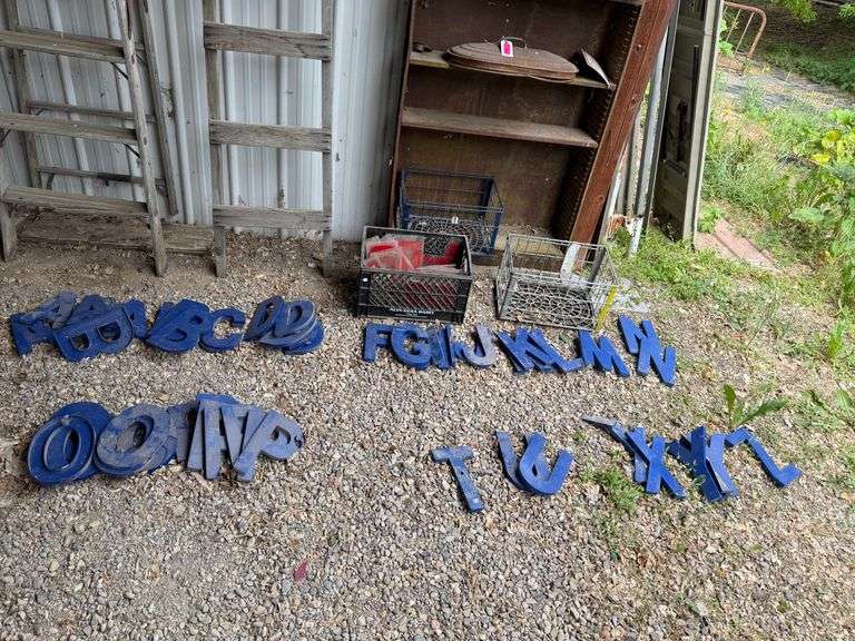 Large Letters, Milk Crates