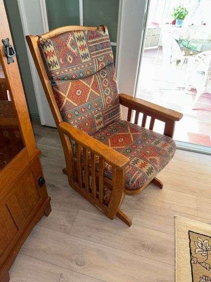 Gliding Chair