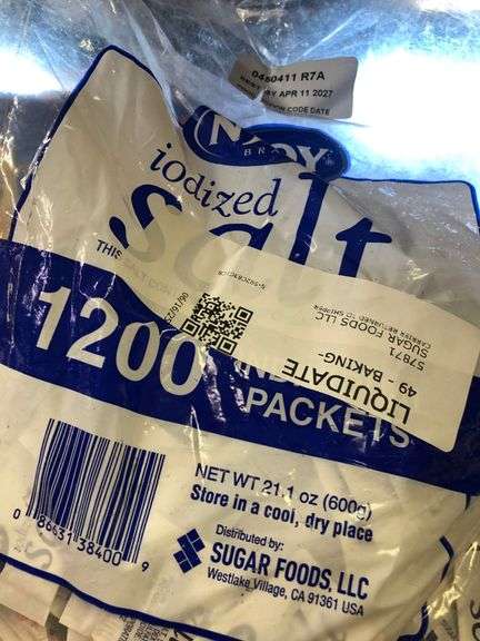 5) N'Joy Pepper Packets, N'Joy Iodized Salt Packets