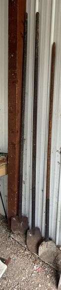 3) Extra Long Handled Shovels