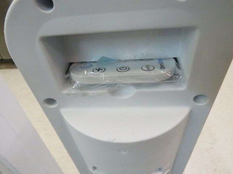 OmniBreeze Tower Fan