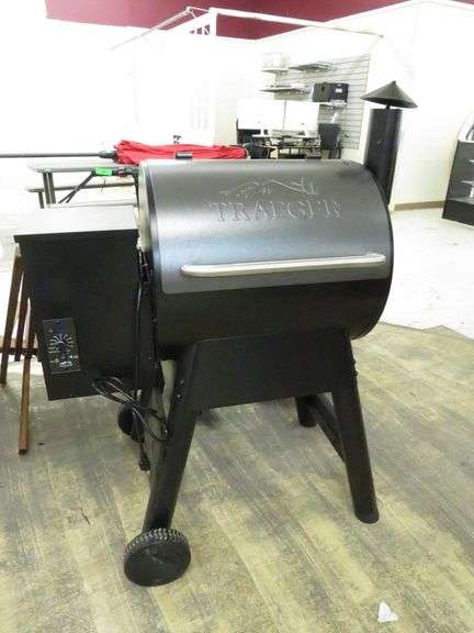 Traeger Wood Pellet Grill