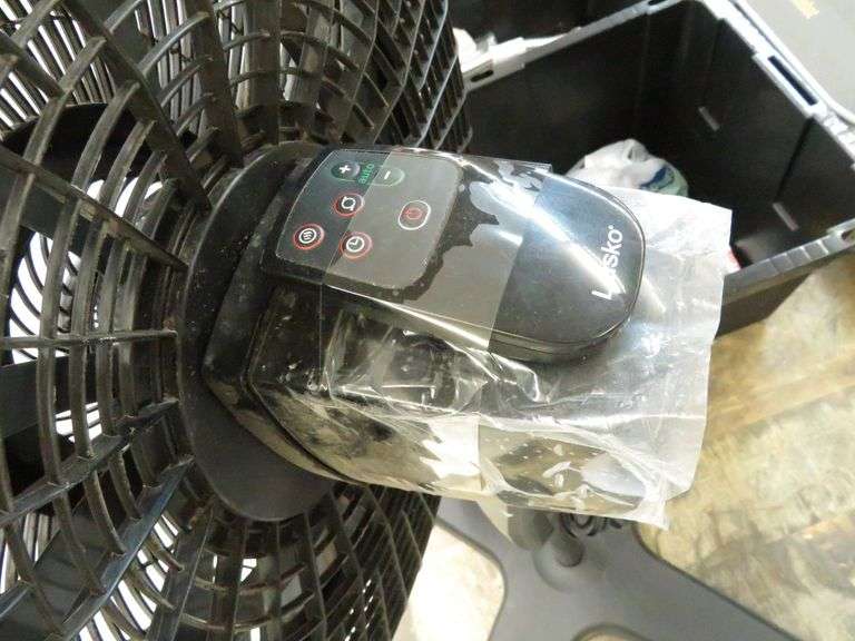 Lasko Pedestal Fan