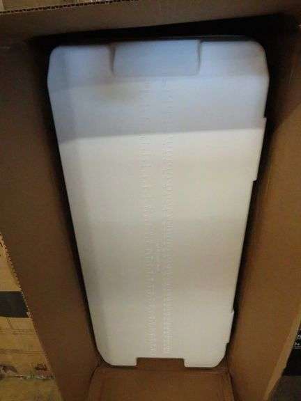 Igloo MaxCold Cooler