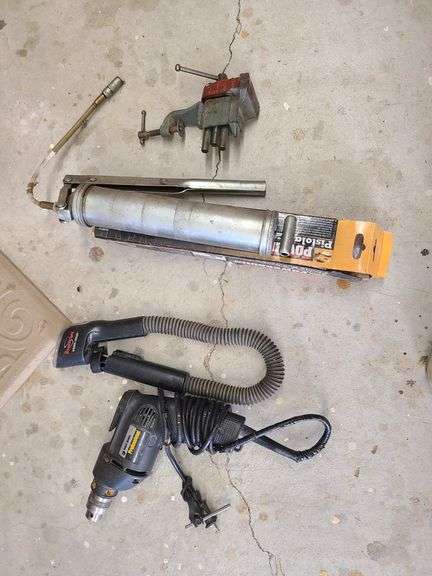* Stanley Bench Vice, Suction Gun, Black and Decker Snake Light, Black and Decker 3/8" Drill