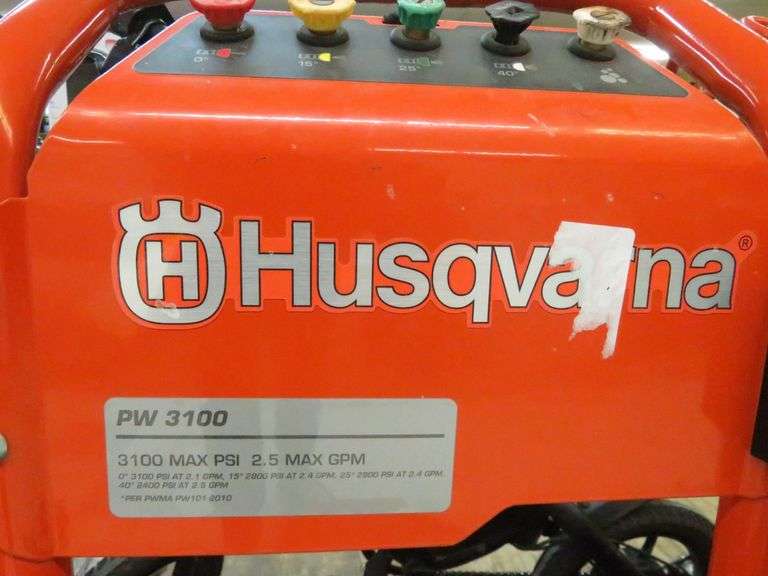* Husqvarna Pressure Washer 3100