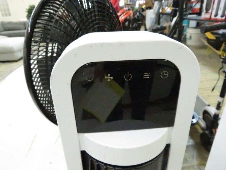 OmniBreeze Tower Fan