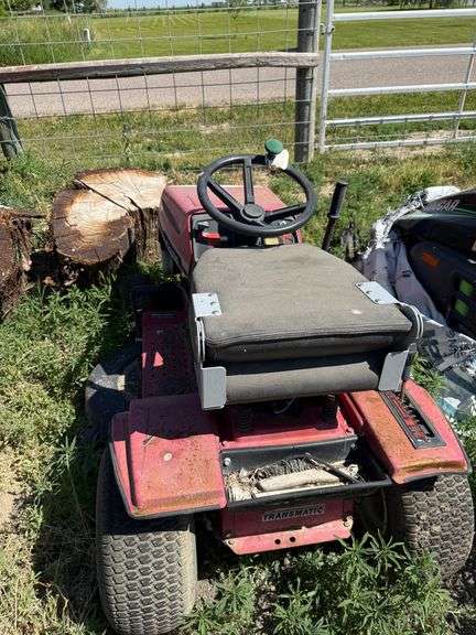 Riding Lawnmower