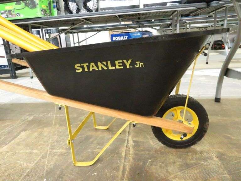 Stanley Kids Wheelbarrow
