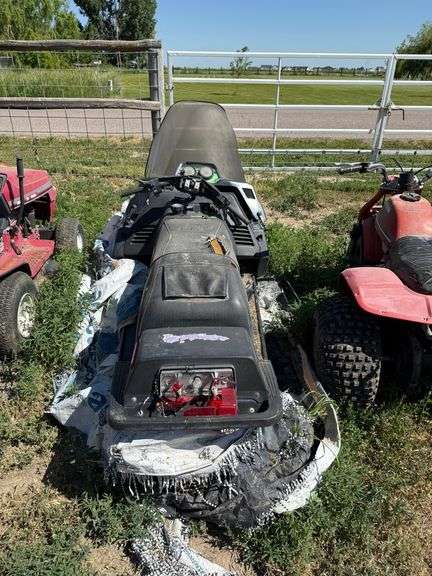 Artic Cat Snowmobile