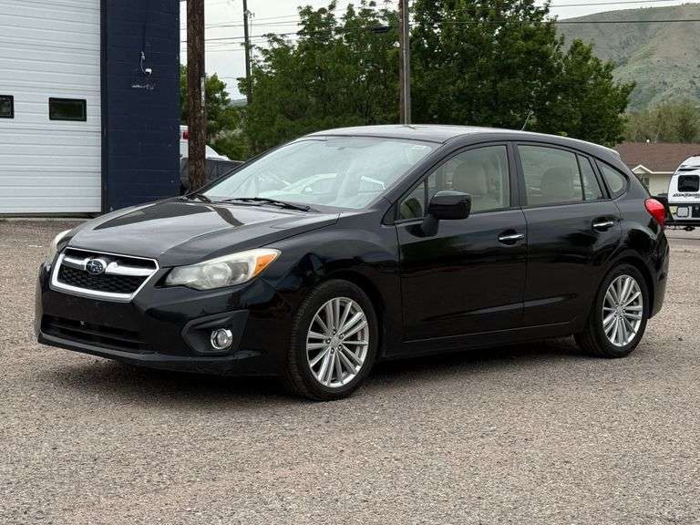 2013  Subaru   Impreza  2.0i Limited*