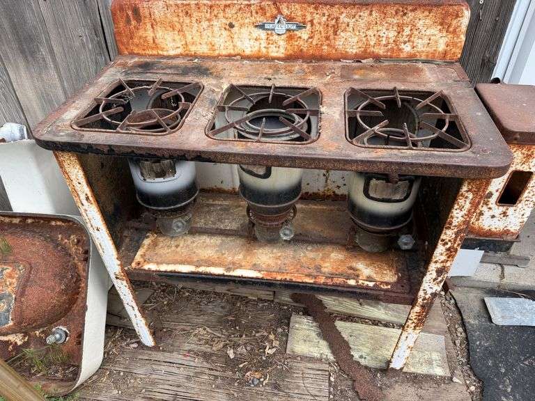 1932 New Perfection Vintage Kerosene Stove