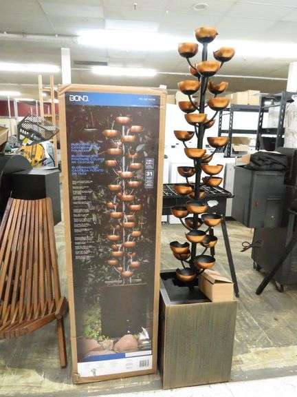 * Bond Blooming Cascading Cup Fountain