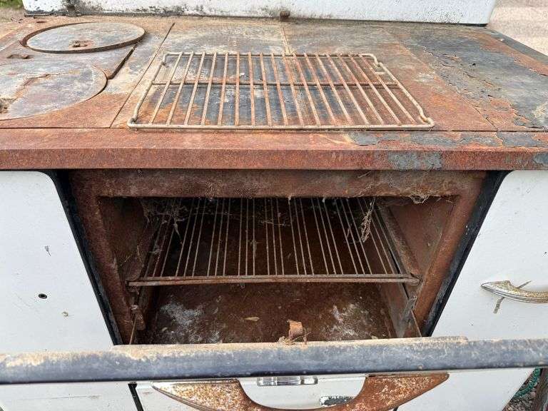 Monarch Wood Burning Cook Stove