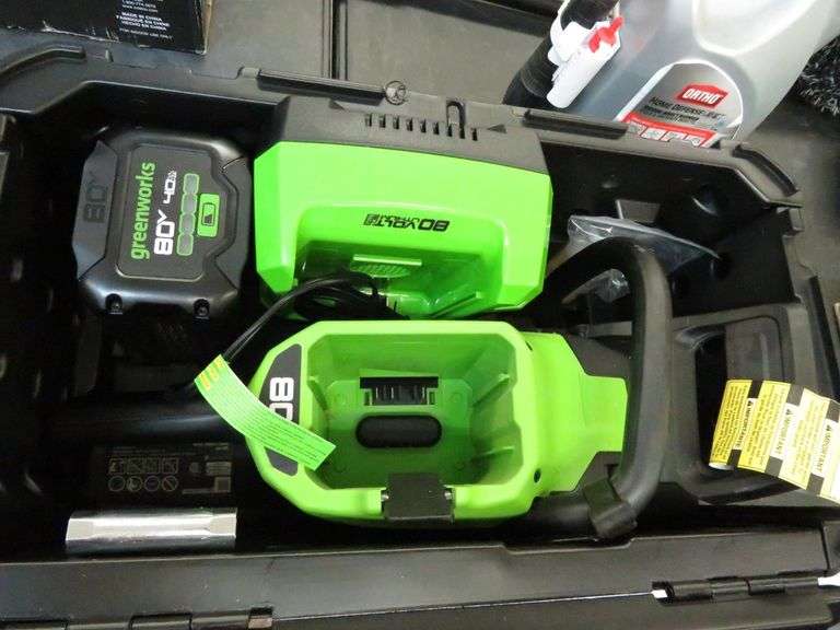 Greenworks 18in. Chainsaw with Battery and Charger