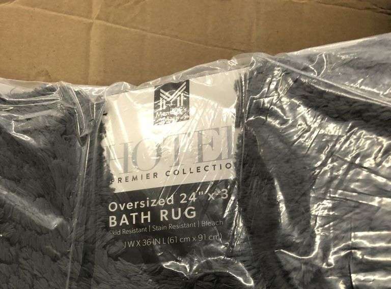 2) Hotel Premier Oversized Bath Rug
