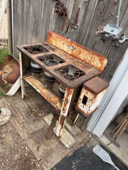 1932 New Perfection Vintage Kerosene Stove