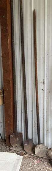 3) Extra Long Handled Shovels