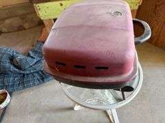 Table BBQ and Small Patio Side Table