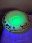 Burmese Fenton Rolled Rim Bowl on Stand