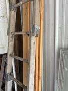 Wood Extending Ladder