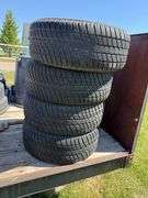 4) Cooper Custom Radial G/T Tires