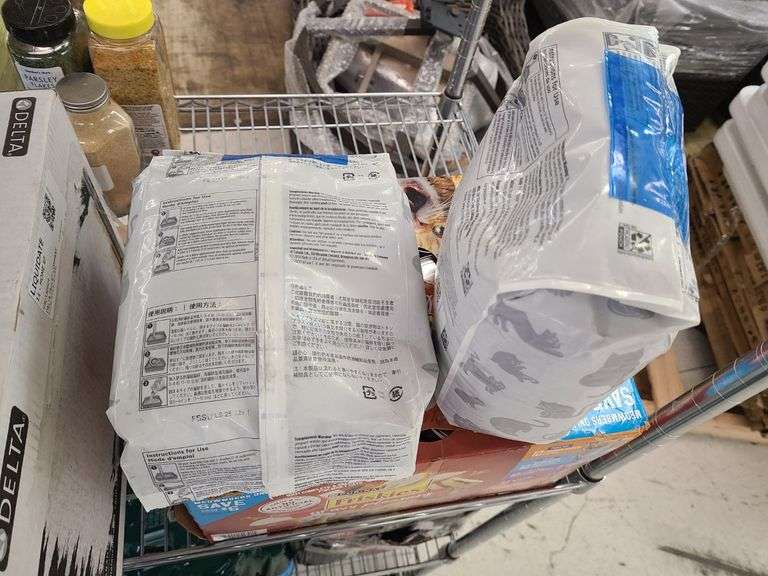2) Litter, 1) Purina Friskies Gravy Pleasers