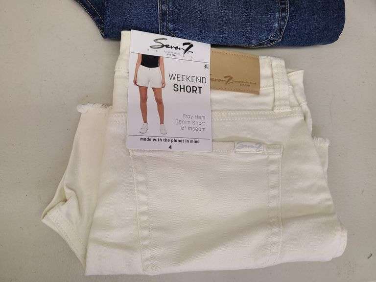7) Articles of Women's Clothing
