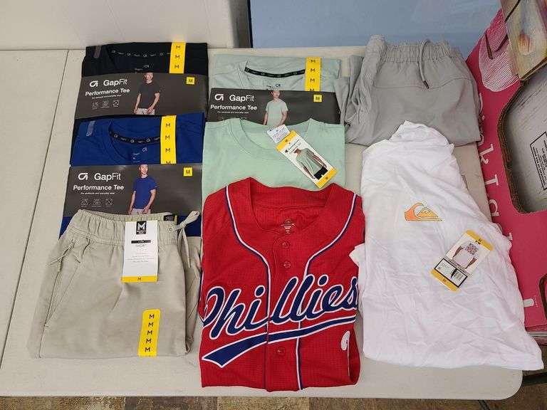 8) Men's Performance Tee's, Shorts, Phillies Shirt