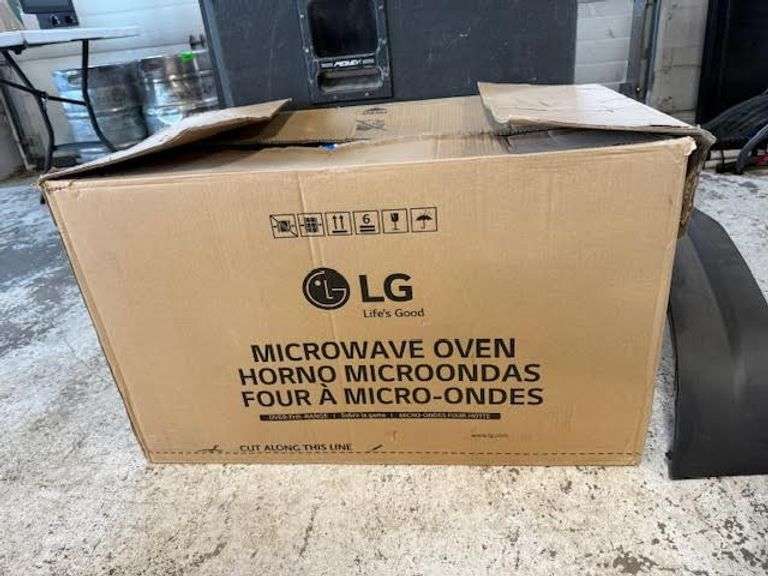 LG Microwave Oven