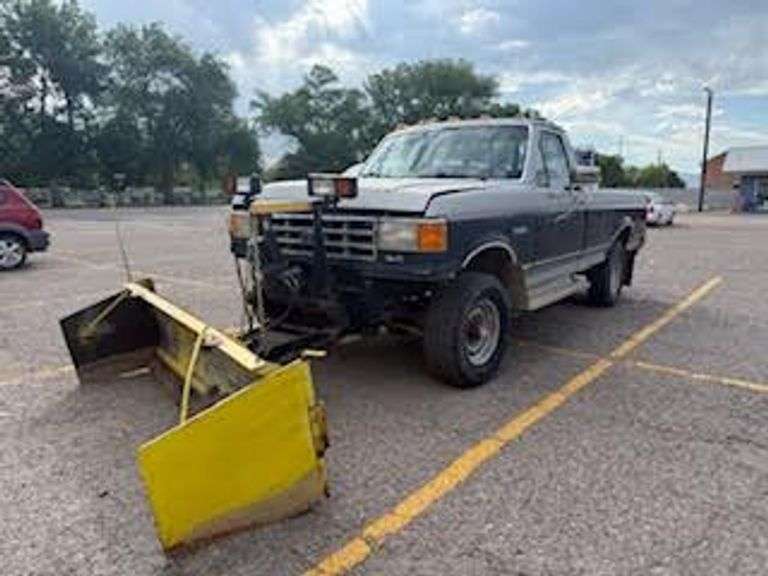 1988  Ford  F-250  XLT Lariat*