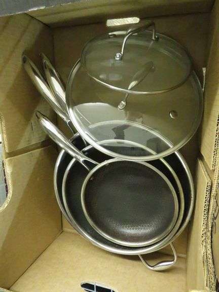 * Hexclad Fry Pan Set with Lids