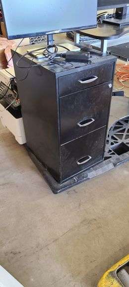 Pallet w/ Desk 2 Monitors, Filing Cabinet