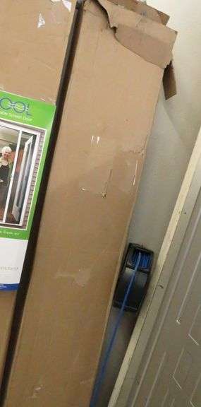Genius Retractable Screen Door