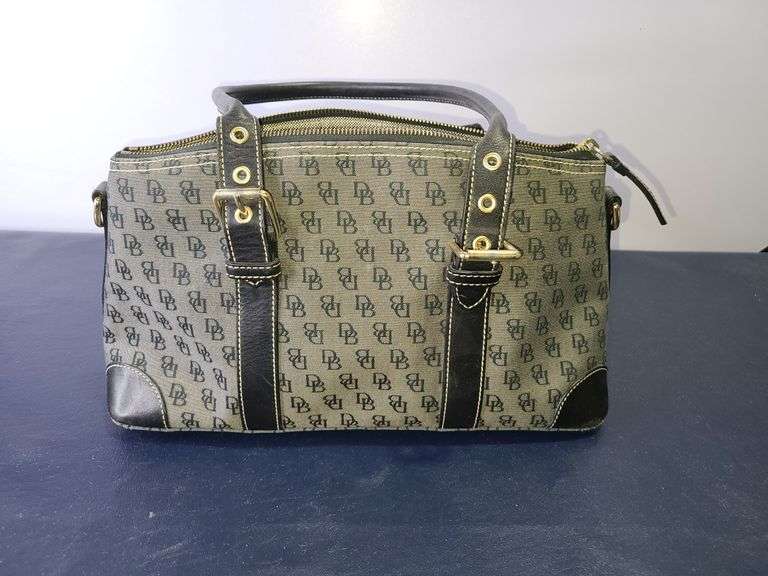 Dooney & Bourke Handbag