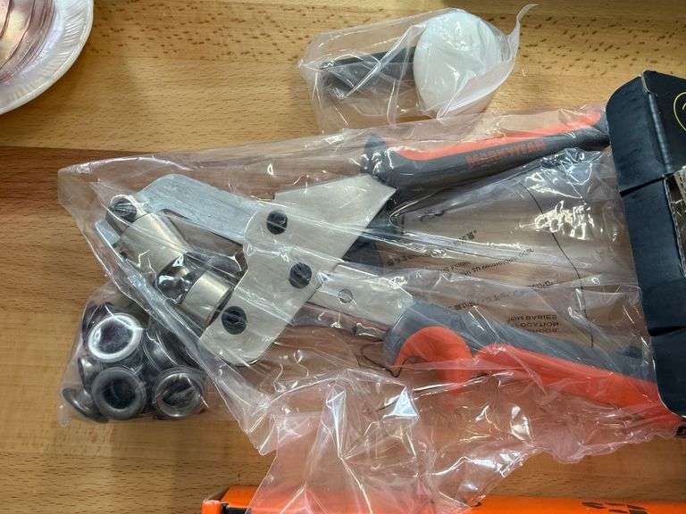 Grommet Tool Kit, Snap Fastener Tools