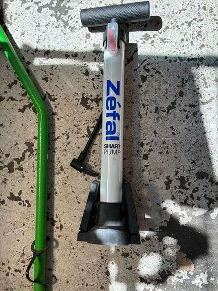 Zefal Smart Bike Floor Pump, Lawn Coring Aerator
