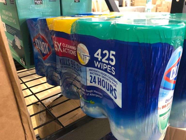 3) Clorox Disinfecting Wipes 5pk