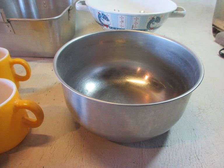 Colander, Copper Eggs, More Kitchen Supplies