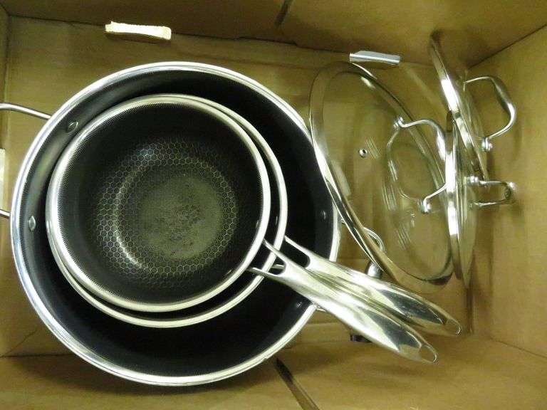 * Hexclad Six Piece Cookware Set