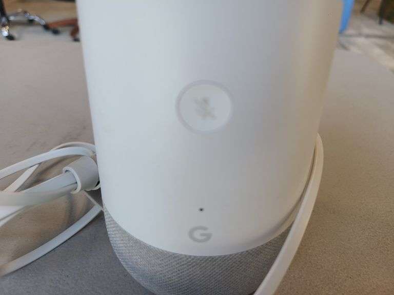 Google Smart Speaker