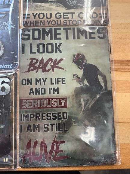 5) Metal Wall Hangings