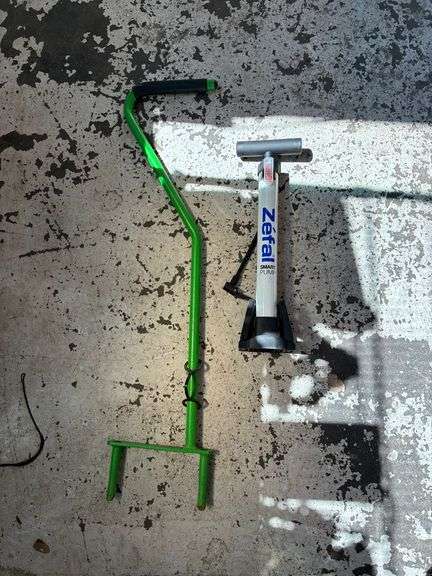 Zefal Smart Bike Floor Pump, Lawn Coring Aerator