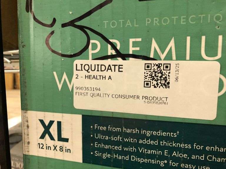 Premium Washcloths, Q-Tips Cotton Swabs